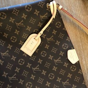 Meet your Posher, Janine